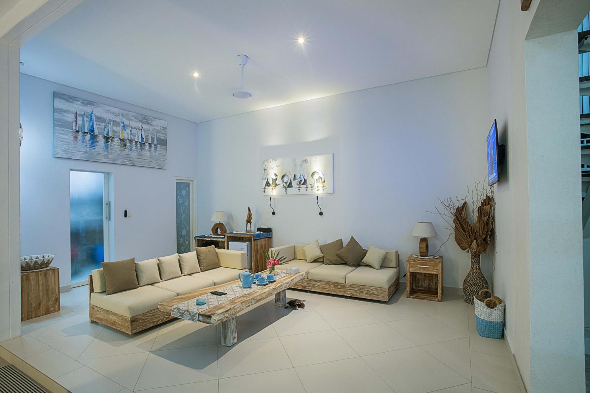 Island Style Retreat Villa