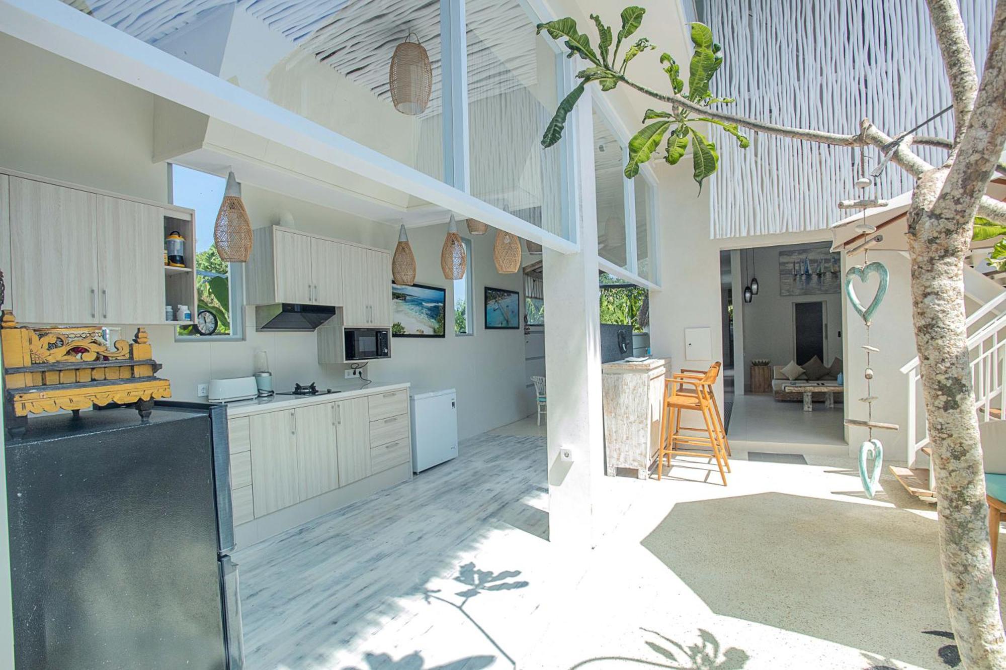 Villa Island Style Retreat